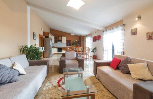 Kastel Novi House | 178 m² House ∙ 6 bedrooms ∙ 11 guests