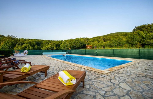 Prokike House | 179 m² House ∙ 2 bedrooms ∙ 6 guests