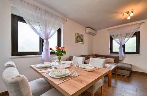 Selnica House | 180 m² House ∙ 2 bedrooms ∙ 4 guests