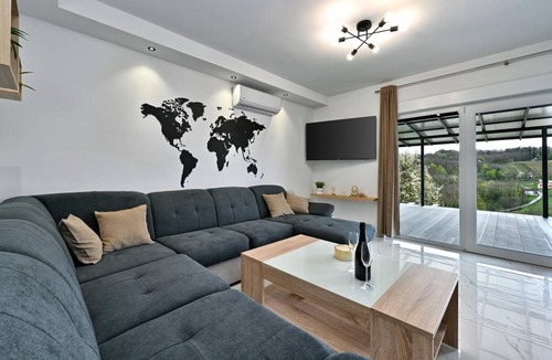 Ludbreg House | 180 m² House ∙ 4 bedrooms ∙ 10 guests