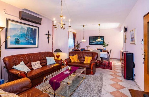 Podgradina House | 182 m² House ∙ 6 bedrooms ∙ 12 guests