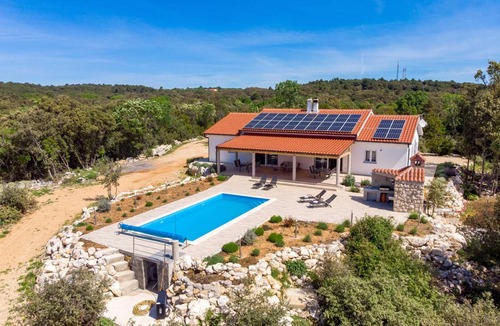Suha Punta House | 195 m² House ∙ 4 bedrooms ∙ 10 guests