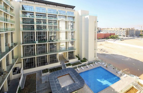 Masdar City Apartment | 1B - Luxury 1BR with Pool & Gym near Abu Dhabi Airport