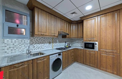 Al-Fujairah Apartment | 1BR Apartment Near Fujairah Airport with Breakfast