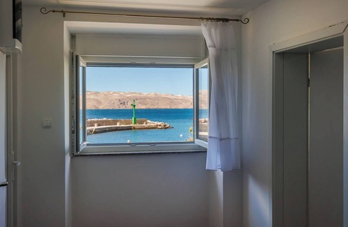 Karlobag Apartment | 1BR Seafront Apartment Sanja Karlobag, Karlobag, Croatia