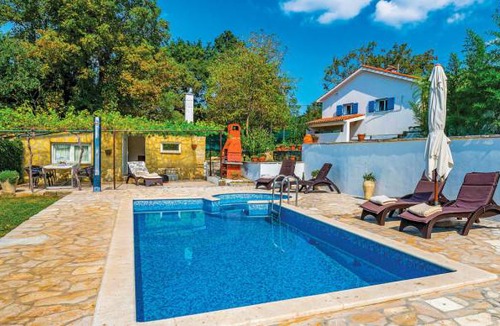 Snasici House | 2 bedroom accommodation in Labin