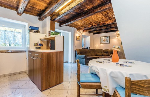 Stinica House | 2 bedroom accommodation in Stinica