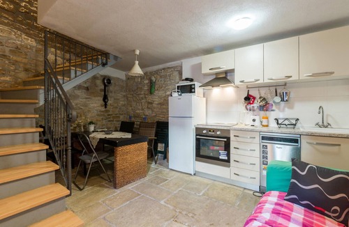 Bale House | 2 bedroom amazing home in Bale