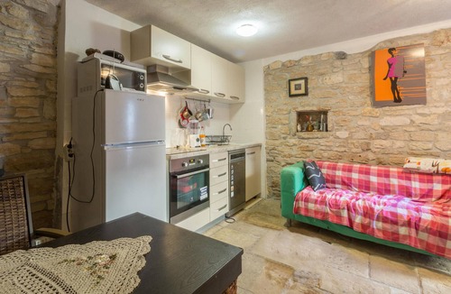 Bale House | 2 bedroom amazing home in Bale