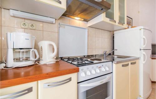 Rab Apartment | 2 Bedroom Awesome Apartment In Barbat