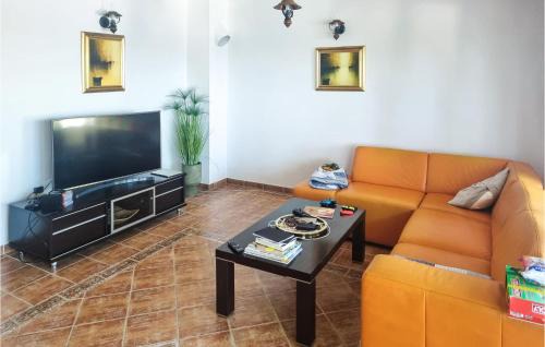 Stomorska House | 2 Bedroom Awesome Home In Stomorska
