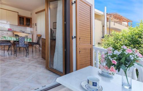Zambratija Apartment | 2 Bedroom Beach Front Apartment In Zambratija