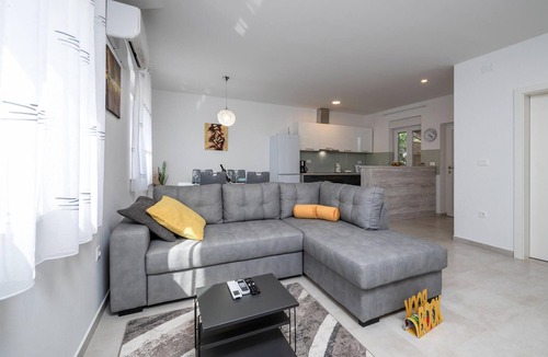 Barban House | 2 bedroom beautiful home in Zeliski