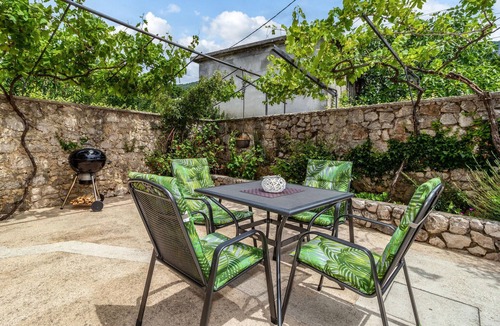 Vinodolska opcina House | 2 bedroom beautiful home in Barci