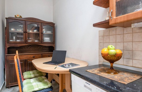 Mutvoran House | 2 bedroom gorgeous home in Cokuni