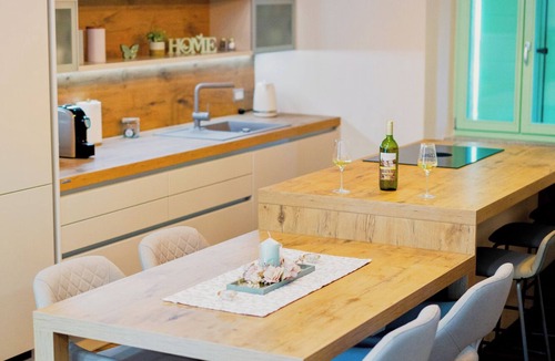Kubed House | 2-bedroom house in delightful Kubed with WiFi, AC. Enjoy your stay