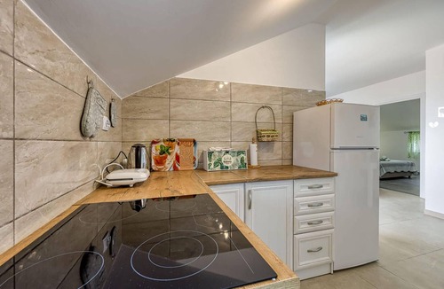 Veli Losinj Apartment | 2 bedroom nice apartment in Veli Losinj