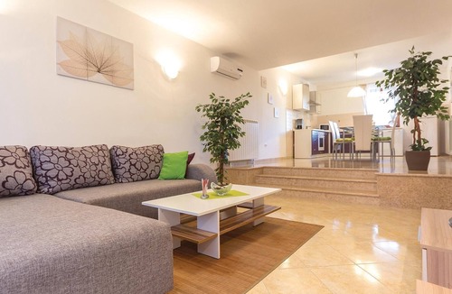 Vintijan Apartment | 2 bedroom nice apartment in Pula