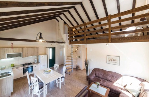 Veliki Drvenik House | 2 bedroom nice home in Drvenik Veliki