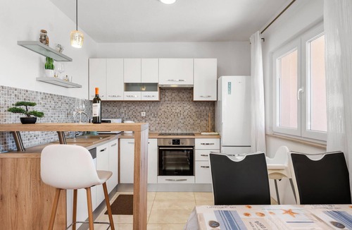 Bicine Apartment | 2 bedroom stunning apartment in Skradin