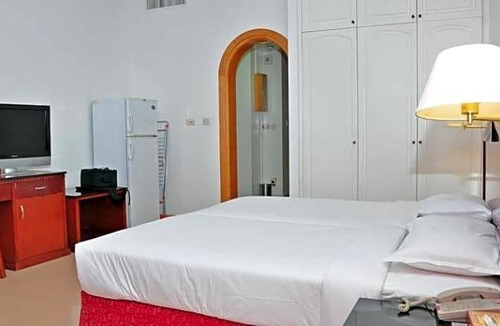 Abu Dhabi City Center Hotel | 2-Star Hotel ∙ Ramee Garden Hotel Apartments Auh
