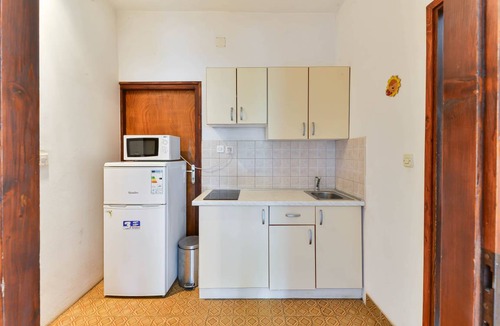 Pakostane Apartment | 20 m² Apartment ∙ 1 bedroom ∙ 2 guests