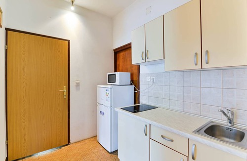 Pakostane Apartment | 20 m² Apartment ∙ 1 bedroom ∙ 2 guests