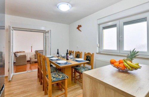 Zagreb House | 200 m² House ∙ 3 bedrooms ∙ 9 guests