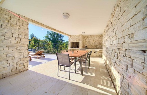 Risika Villa | 200 m² Villa ∙ 3 bedrooms ∙ 8 guests