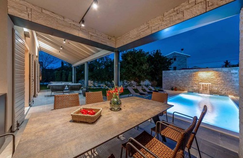 Karlovici Villa | 200 m² Villa ∙ 4 bedrooms ∙ 8 guests