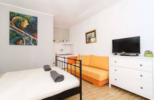 Okuklje Apartment | 22 m² Studio flat ∙ 1 bedroom ∙ 2 guests