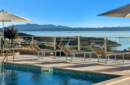 Zelenka House | 220 m² House ∙ 4 bedrooms ∙ 9 guests