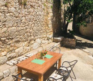 Cavtat Old Town Bed & Breakfast | 23 m² Bed and breakfast ∙ 4 guests