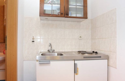 Dugi Rat Apartment | 23 m² Studio flat ∙ 1 bedroom ∙ 3 guests