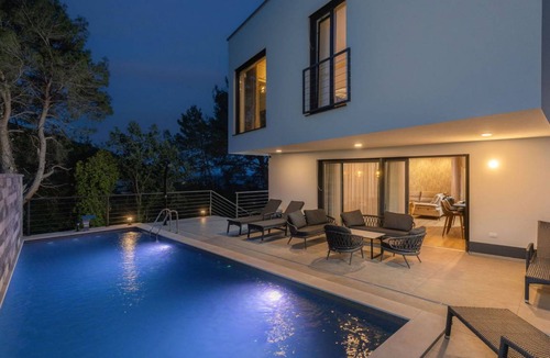 Obrs Other | 230 m² Accommodation ∙ 3 bedrooms ∙ 6 guests