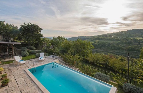 Oprtalj Villa | 238 m² Villa ∙ 6 bedrooms ∙ 12 guests