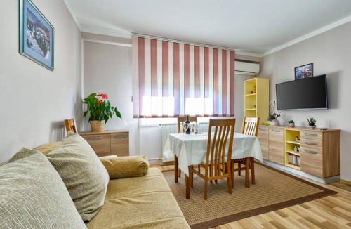 Slunj House | 240 m² House ∙ 6 bedrooms ∙ 16 guests