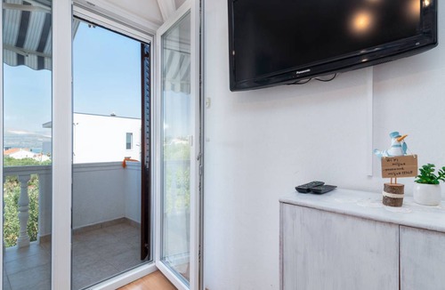 Municipality of Trogir Apartment | 25 m² Apartment ∙ 1 bedroom ∙ 2 guests