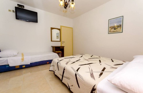 Trogir Apartment | 25 m² Apartment ∙ 3 guests