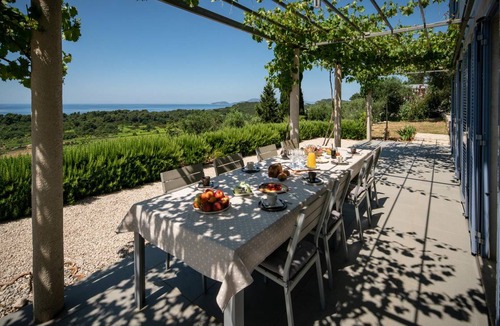 Sudurad House | 250 m² House ∙ 5 bedrooms ∙ 10 guests