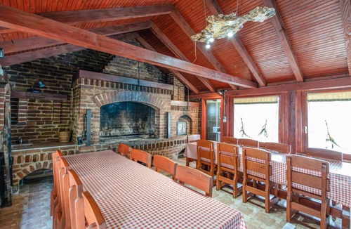 Brestovac House | 250 m² House ∙ 5 bedrooms ∙ 10 guests
