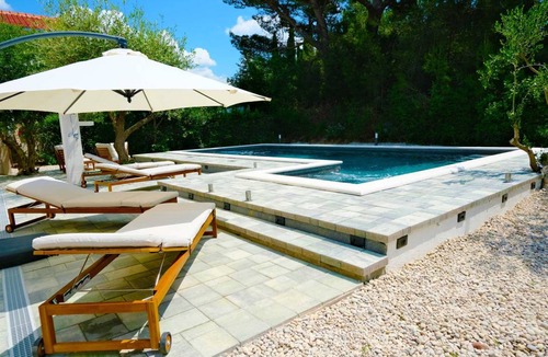 Split Villa | 250 m² Villa ∙ 4 bedrooms ∙ 8 guests