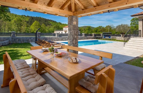 Soboli House | 260 m² House ∙ 3 bedrooms ∙ 6 guests