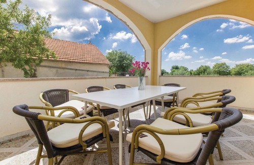 Bristane House | 262 m² House ∙ 4 bedrooms ∙ 8 guests