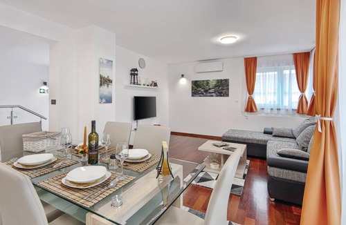 Varazdin House | 266 m² House ∙ 4 bedrooms ∙ 12 guests