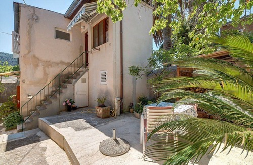 Veli Losinj Apartment | 27 m² Apartment ∙ 2 guests