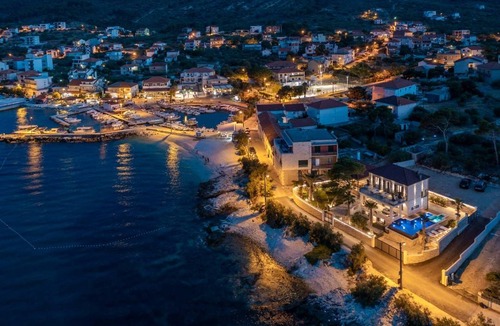 Slatine Villa | 270 m² Villa ∙ 5 bedrooms ∙ 10 guests