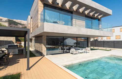 Jurandvor Villa | 280 m² Villa ∙ 4 bedrooms ∙ 8 guests
