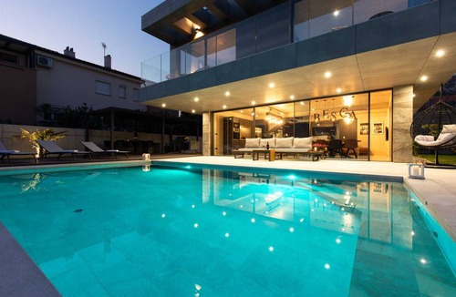 Jurandvor Villa | 280 m² Villa ∙ 4 bedrooms ∙ 8 guests