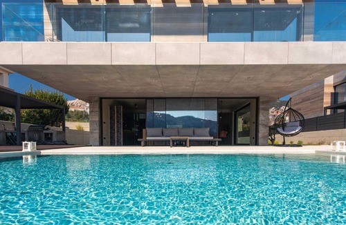 Jurandvor Villa | 280 m² Villa ∙ 4 bedrooms ∙ 8 guests